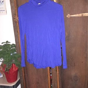 NWOT Old Navy turtle neck.